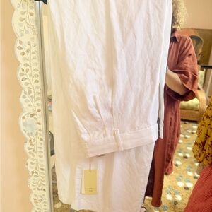 Wilfred- White Linen Blend Pants - Clean Classic Style